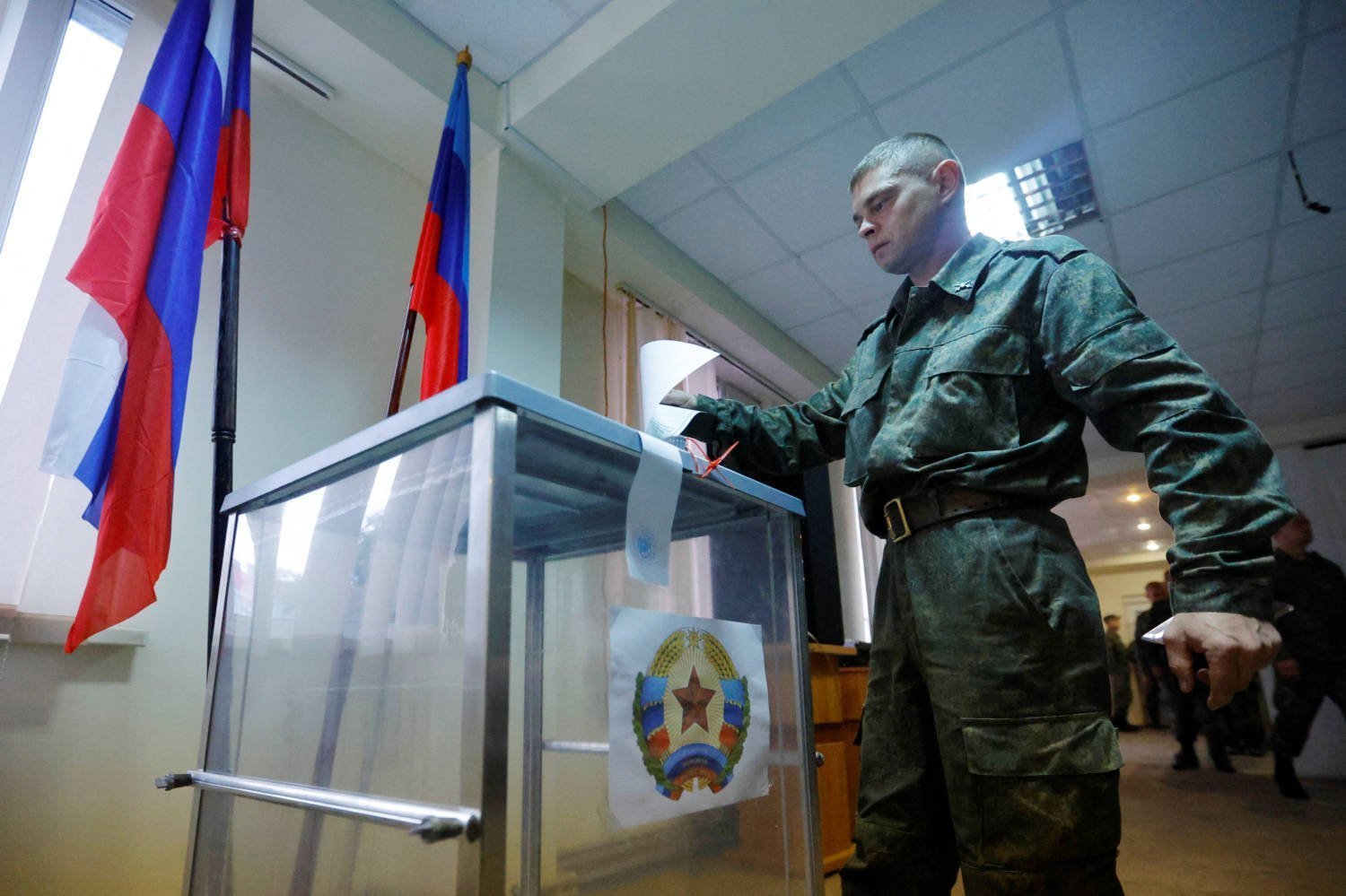 Service Members Of The Self Proclaimed Luhansk People's Republic Vote During A Referendum In Luhansk