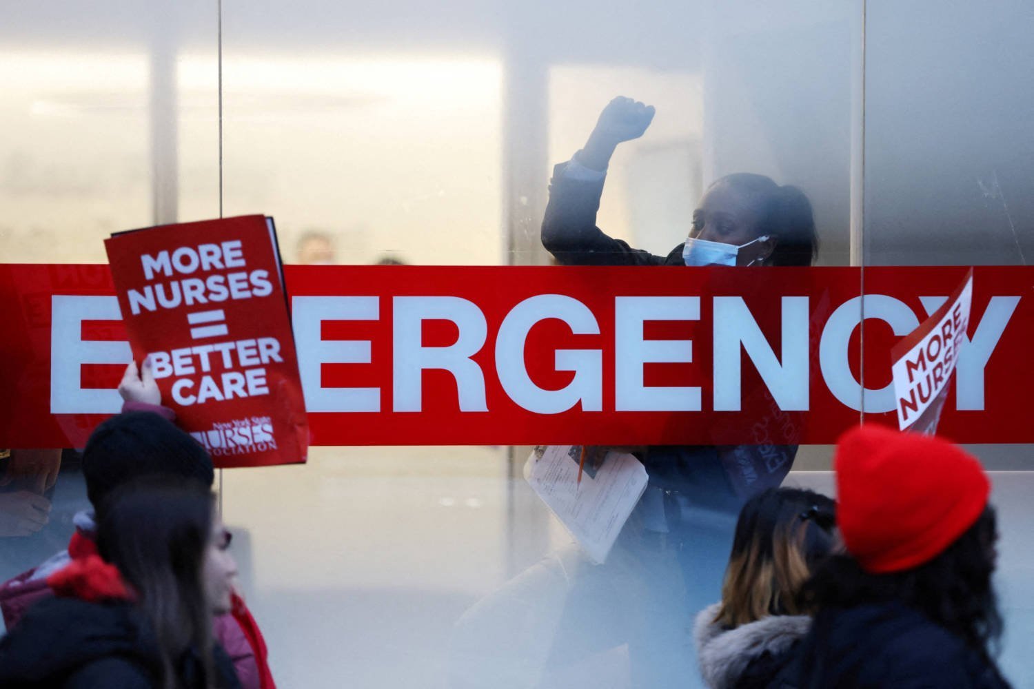 Nysna Nurses Walk Off The Job, To Go On Strike At Mount Sinai Hospital In New York City