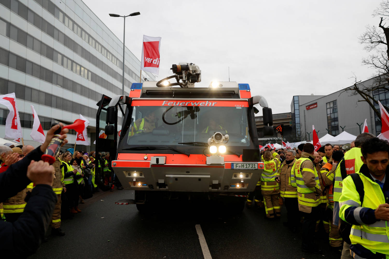 24 Hour Strike By German Trade Union Verdi In Frankfurt