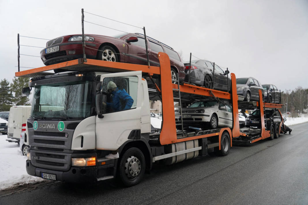 Latvia Donates Vehicles, Confiscated From Drunk Drivers, To Ukraine