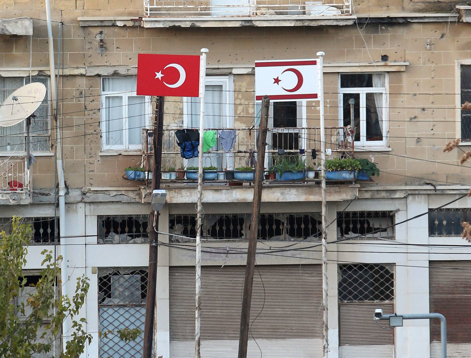 Kıbrıslı Türkler, Türkiye’nin Kuzey Kıbrıs’a artan müdahalesinden memnun değil – anket