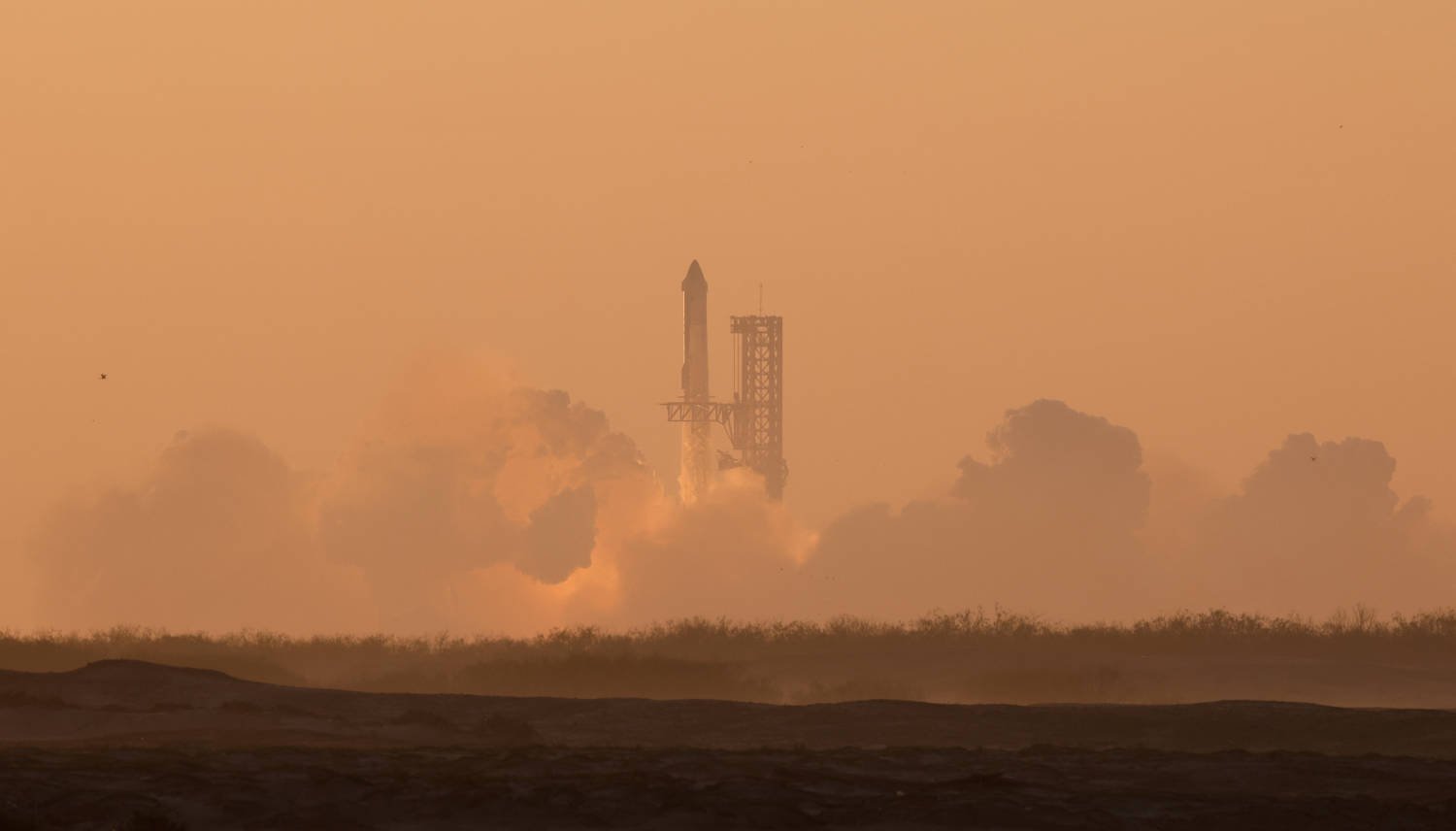 Spacex's Next Generation Starship Spacecraft Lifts Off From Launchpad, Near Brownsville