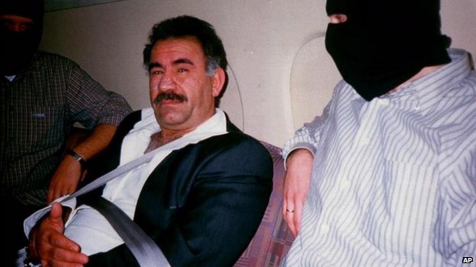 O gün: Türk ajanlar Kürt lider Öcalan'ı Kenya'dan çıkardıktan sonra Türkiye'ye transfer etti