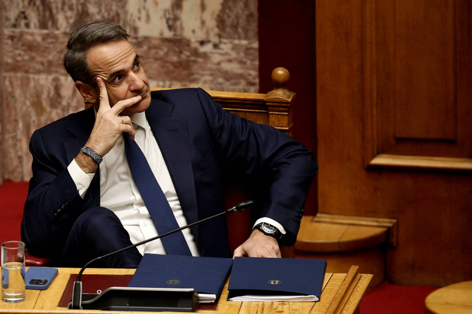 Greek Government Faces Confidence Vote